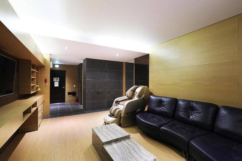 Business Design Hotel Luv Incshon Kültér fotó