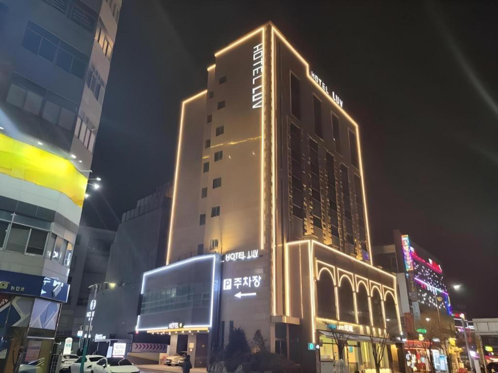 Business Design Hotel Luv Incshon Kültér fotó