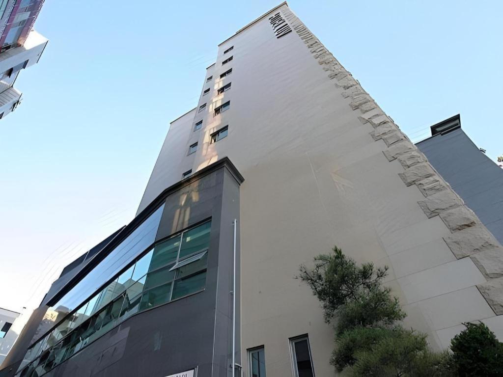 Business Design Hotel Luv Incshon Kültér fotó