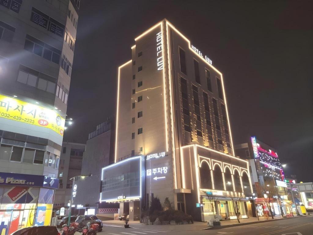 Business Design Hotel Luv Incshon Kültér fotó